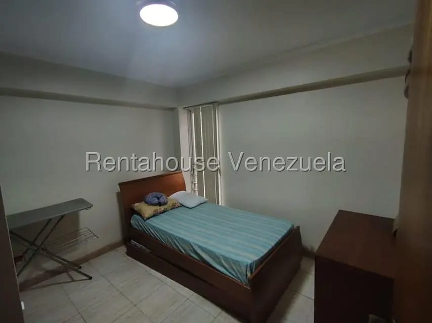 Apartamento (1 Nivel) en Alquiler en Parroquia La Vega, Distrito Metropolitano - 12