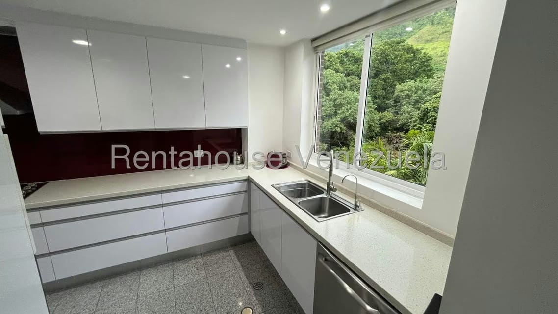 Apartamento (1 Nivel) en Venta en Los Chorros, Distrito Metropolitano - 18