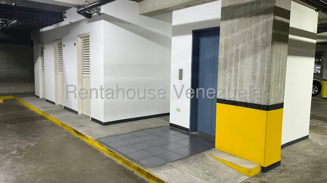 Apartamento (1 Nivel) en Venta en Los Chorros, Distrito Metropolitano - 43