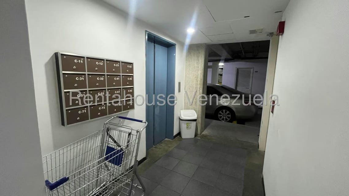Apartamento (1 Nivel) en Venta en Los Chorros, Distrito Metropolitano - 44