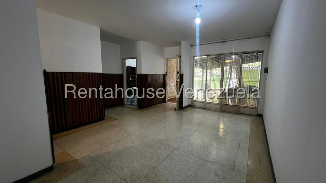 Casa (Multipes Niveles) en Venta en Colinas de Los Chaguaramos, Distrito Metropolitano - 11