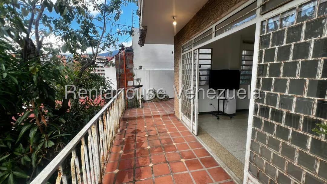 Casa (Multipes Niveles) en Venta en Colinas de Los Chaguaramos, Distrito Metropolitano - 19