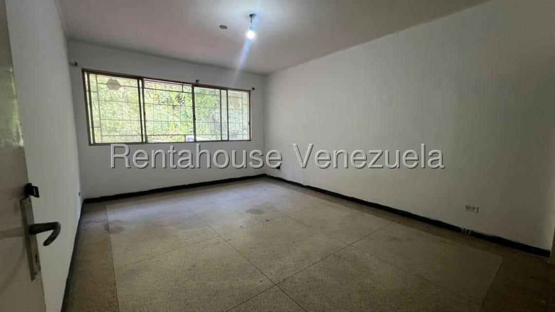 Casa (Multipes Niveles) en Venta en Colinas de Los Chaguaramos, Distrito Metropolitano - 23