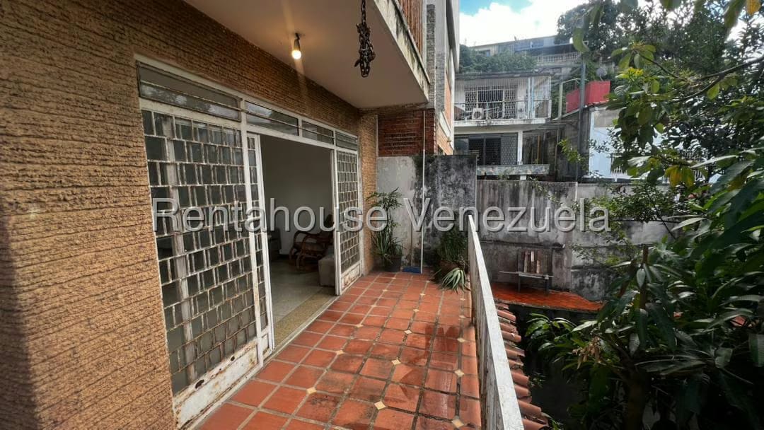 Casa (Multipes Niveles) en Venta en Colinas de Los Chaguaramos, Distrito Metropolitano - 28