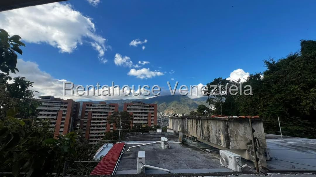 Casa (Multipes Niveles) en Venta en Colinas de Los Chaguaramos, Distrito Metropolitano - 32