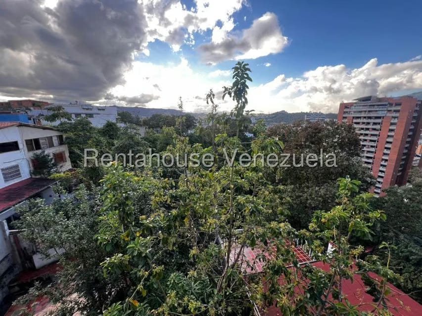 Casa (Multipes Niveles) en Venta en Colinas de Los Chaguaramos, Distrito Metropolitano - 43