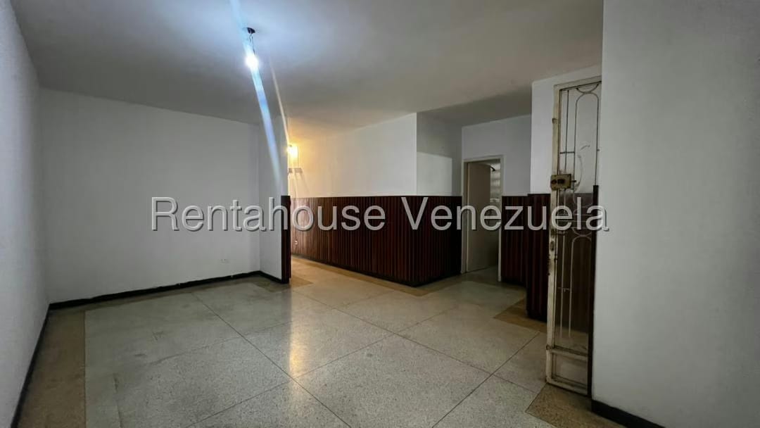 Casa (Multipes Niveles) en Venta en Colinas de Los Chaguaramos, Distrito Metropolitano - 10
