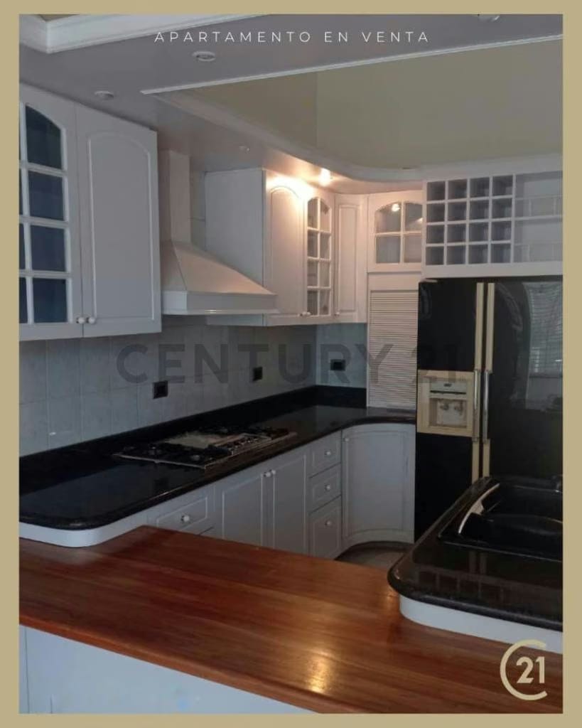 Apartamento con buenos acabados en urbanismo exclusivo - 7