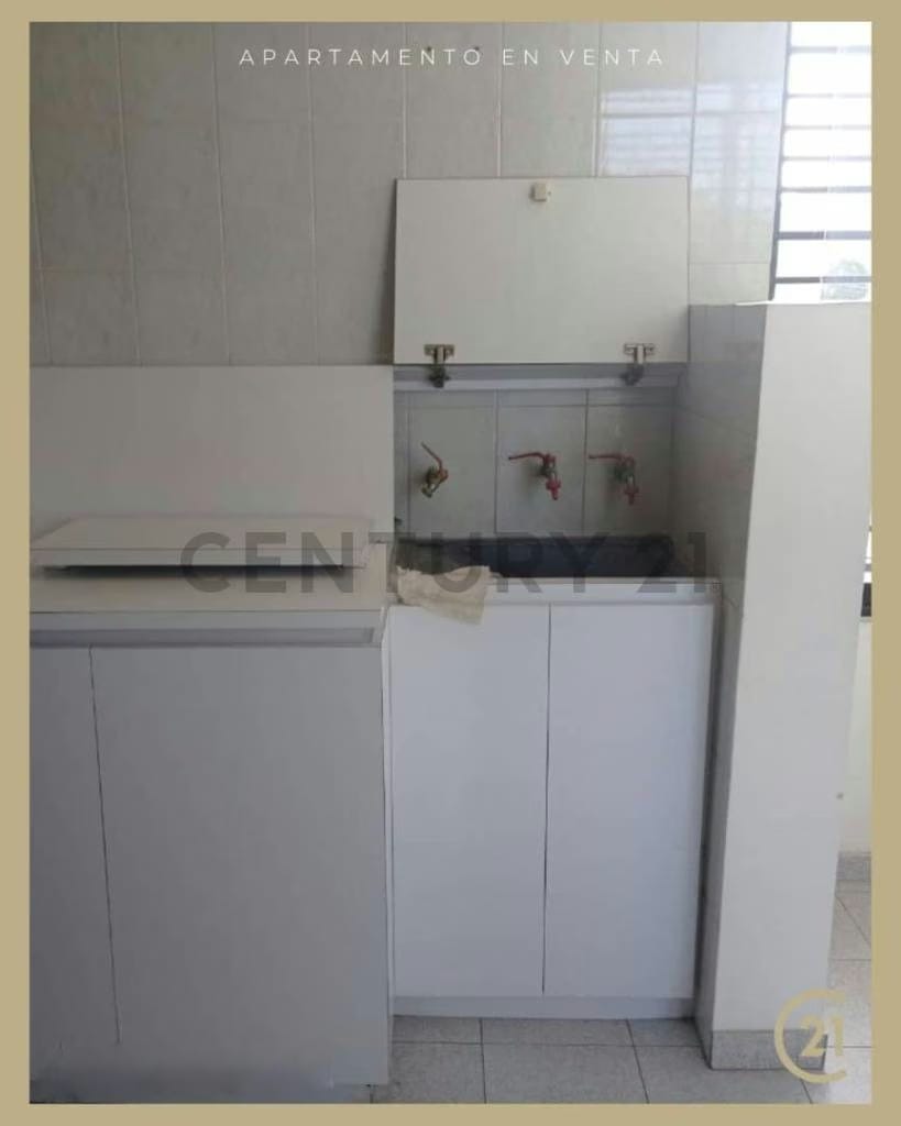 Apartamento con buenos acabados en urbanismo exclusivo - 8