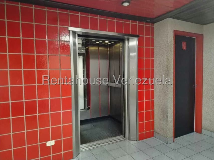 Comercial (Oficina) en Alquiler en La Urbina, Distrito Metropolitano - 15