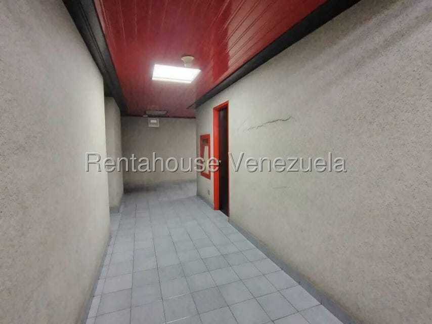Comercial (Oficina) en Alquiler en La Urbina, Distrito Metropolitano - 3