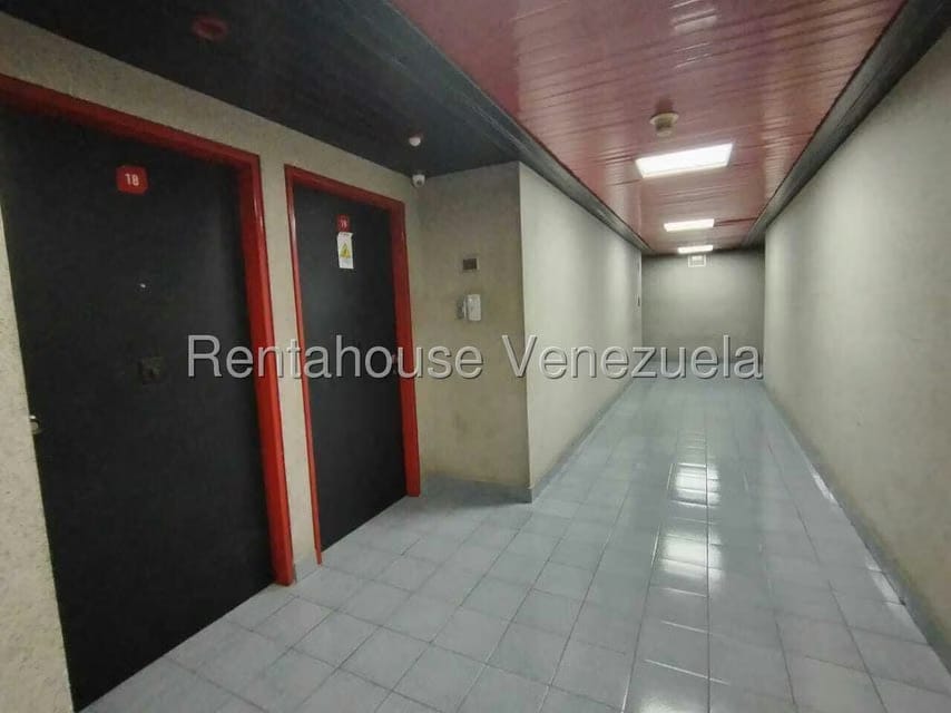 Comercial (Oficina) en Alquiler en La Urbina, Distrito Metropolitano - 4