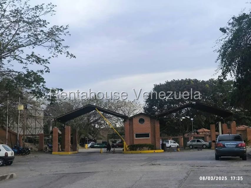 Casa (1 Nivel) en Venta en Valles de Chara, Miranda