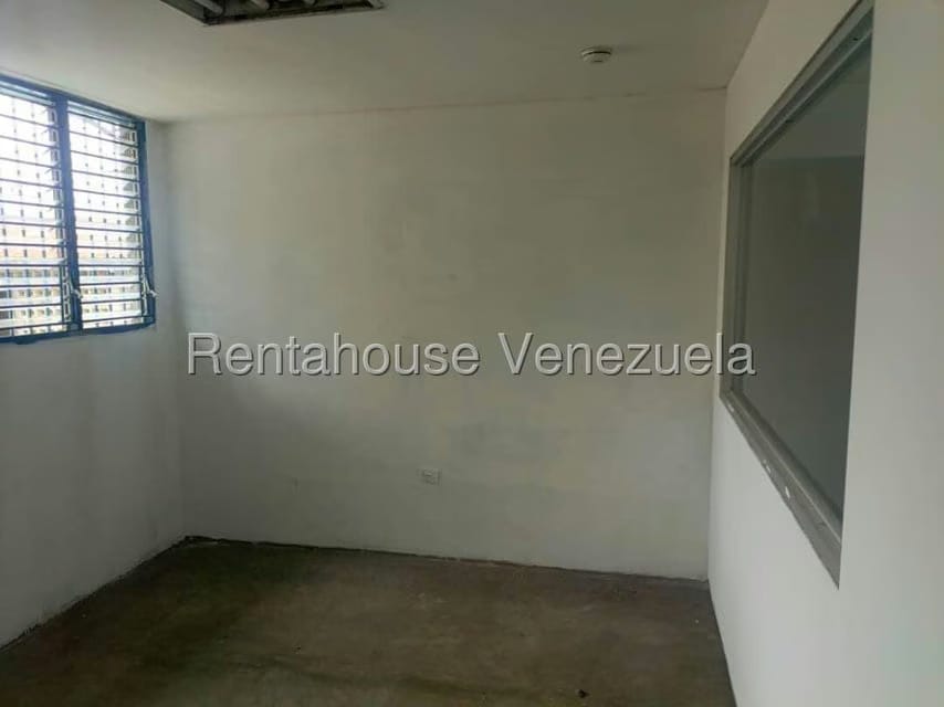 Comercial (Galpon - Deposito) en Alquiler en La Piedad Sur, Lara - 14