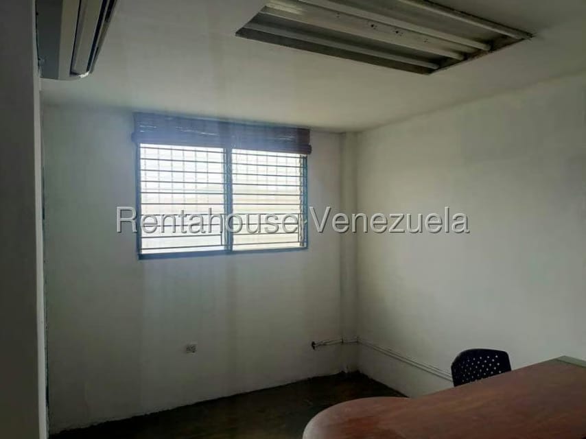 Comercial (Galpon - Deposito) en Alquiler en La Piedad Sur, Lara - 17