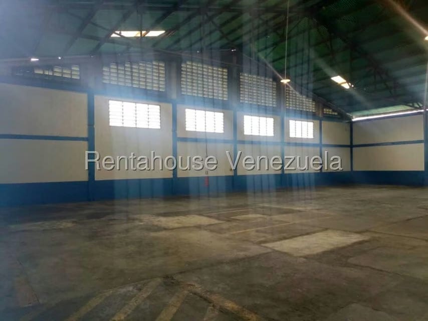 Comercial (Galpon - Deposito) en Alquiler en La Piedad Sur, Lara - 23
