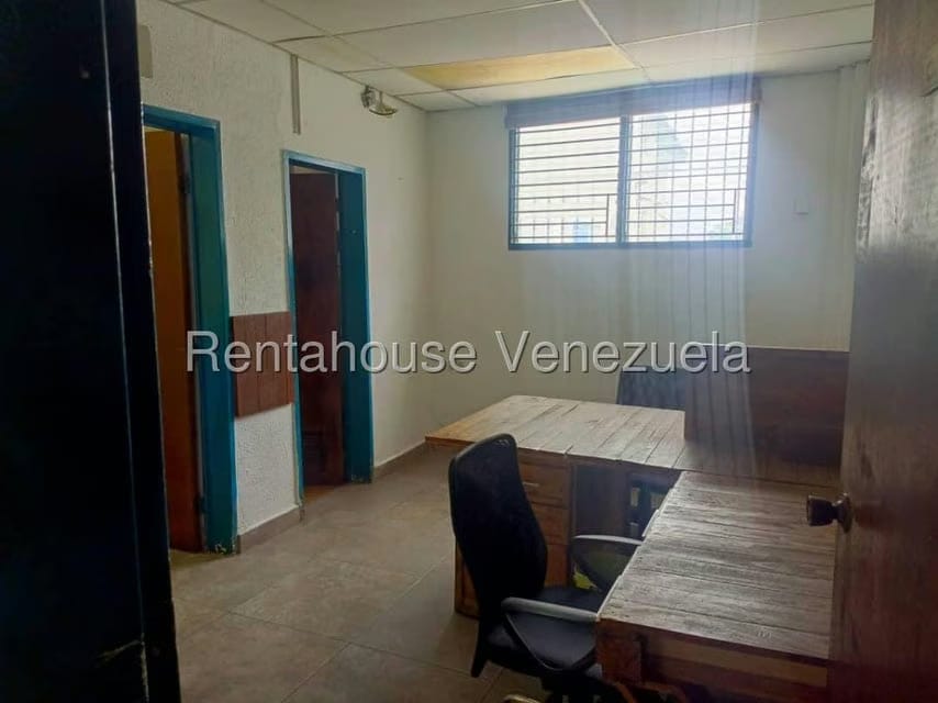 Comercial (Galpon - Deposito) en Alquiler en La Piedad Sur, Lara - 5