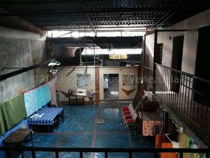 Casa (Colonial) en Venta en Centro, Carabobo - 11