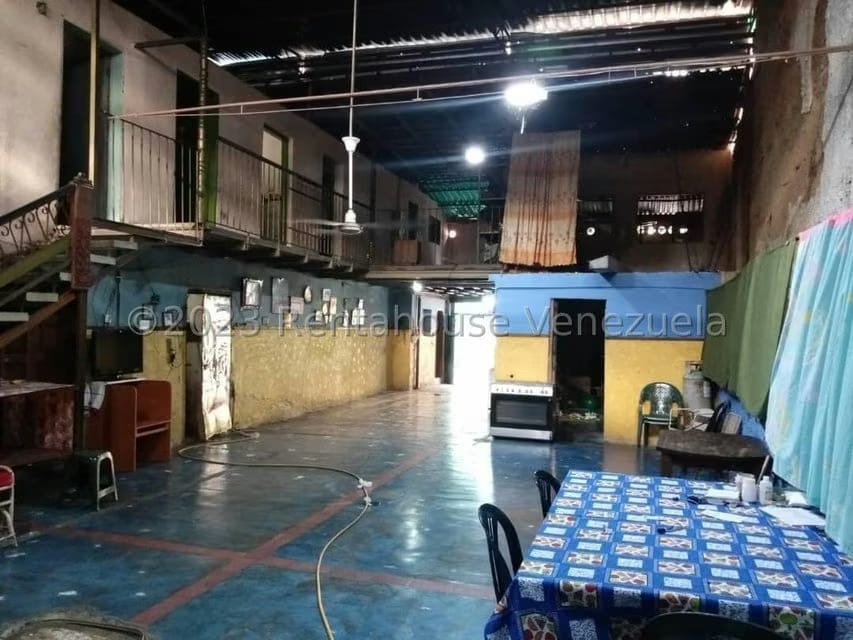 Casa (Colonial) en Venta en Centro, Carabobo - 4
