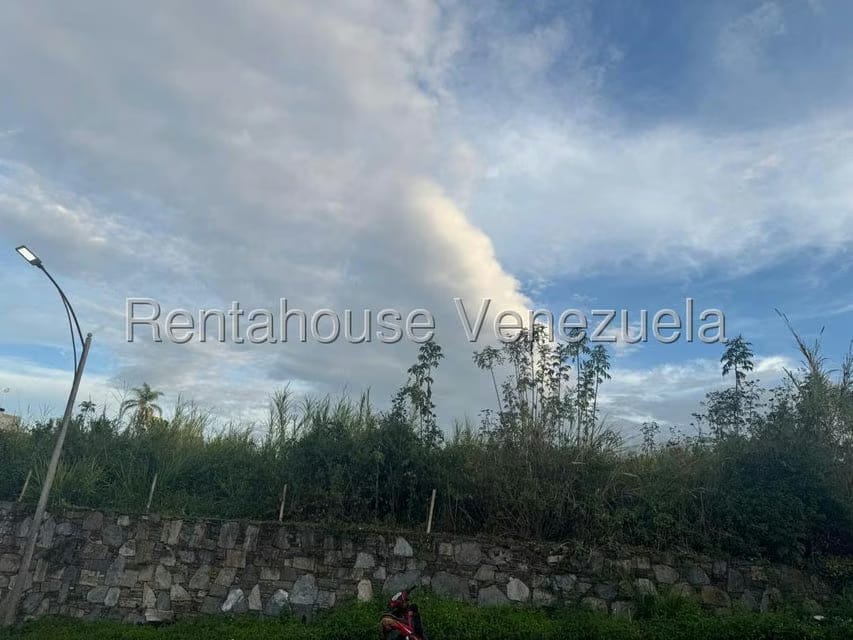 Terreno (Residencial) en Venta en La Lagunita Country Club, Distrito Metropolitano - 4