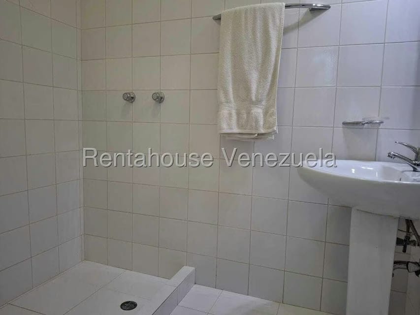 Apartamento (Planta Baja) en Venta en Maneiro, Nueva Esparta - 24