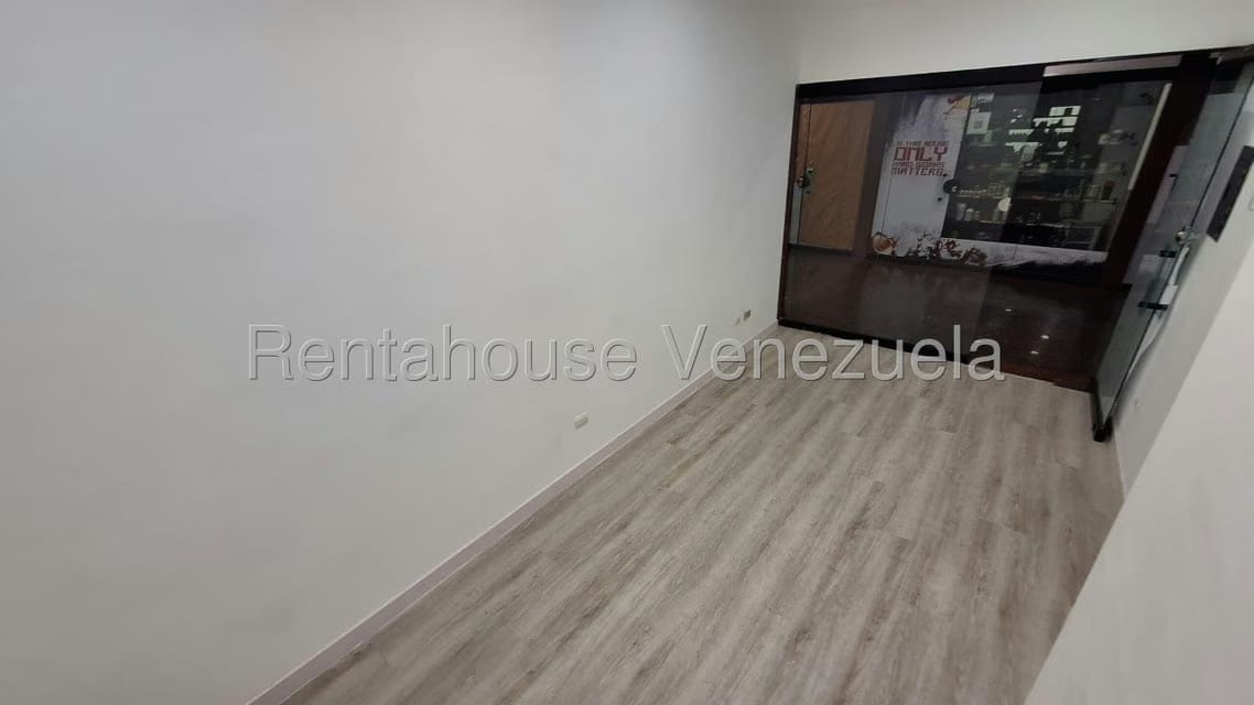 Comercial (Local Comercial) en Alquiler en Santa Fe Norte, Distrito Metropolitano - 9