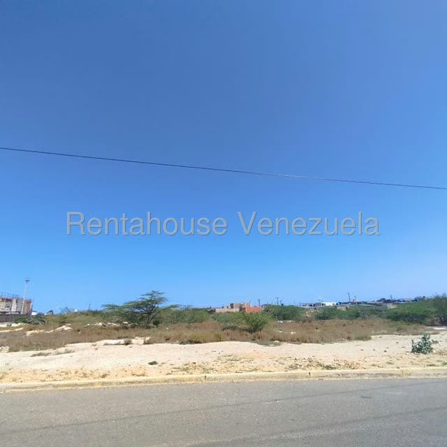 Terreno (Comercial) en Venta en Las Adjuntas, Falcon - 9