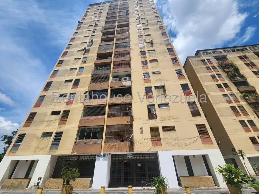 Apartamento (1 Nivel) en Alquiler en Los Guayabitos, Distrito Metropolitano - 27