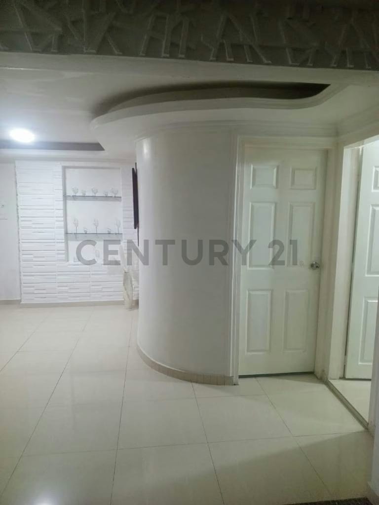 Venta de Townhouse en San Diego, Urb. Valle Real - 3