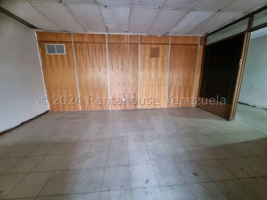 Comercial (Local Comercial) en Alquiler en Centro, Lara - 18
