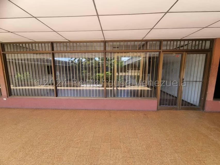 Comercial (Local Comercial) en Alquiler en Centro, Lara - 3