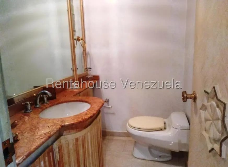 Apartamento (Multiples Niveles) en Venta en El Milagro, Zulia - 17