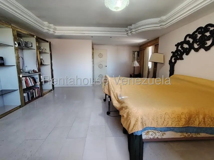 Apartamento (Multiples Niveles) en Venta en El Milagro, Zulia - 23