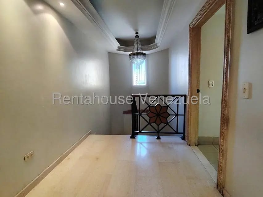 Apartamento (Multiples Niveles) en Venta en El Milagro, Zulia - 28