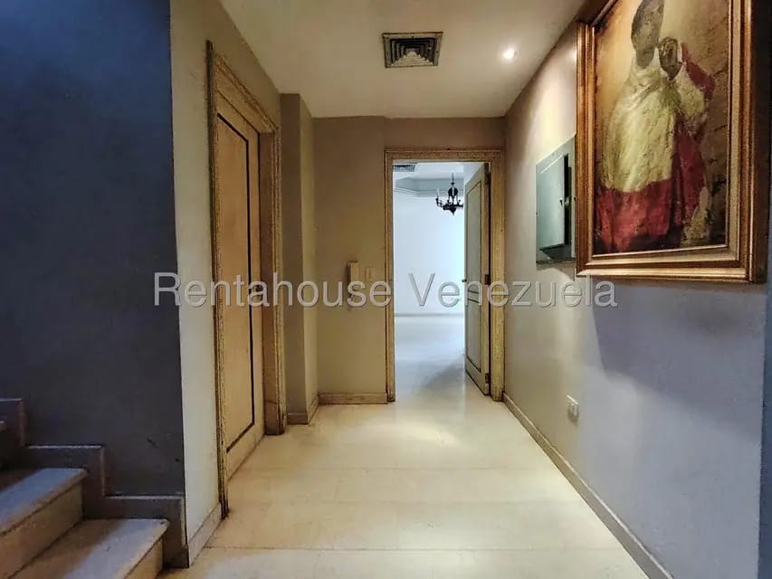 Apartamento (Multiples Niveles) en Venta en El Milagro, Zulia - 29