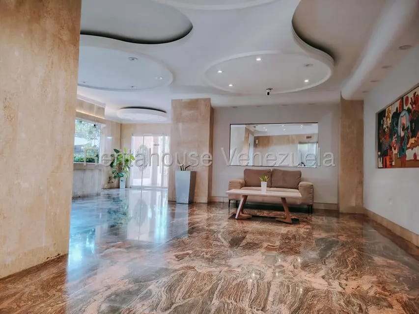 Apartamento (Multiples Niveles) en Venta en El Milagro, Zulia - 39