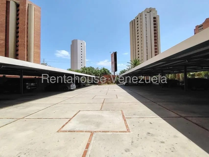 Apartamento (Multiples Niveles) en Venta en El Milagro, Zulia - 50