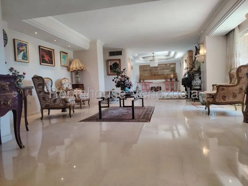 Apartamento (Multiples Niveles) en Venta en El Milagro, Zulia - 6