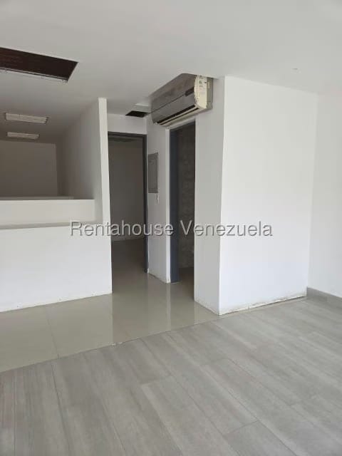 Comercial (Oficina) en Alquiler en La Trinidad, Distrito Metropolitano - 14