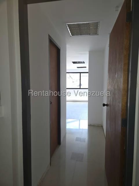 Comercial (Oficina) en Alquiler en La Trinidad, Distrito Metropolitano - 15