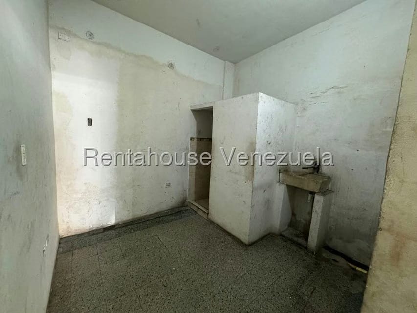 Comercial (Local Comercial) en Alquiler en Centro, Lara - 4