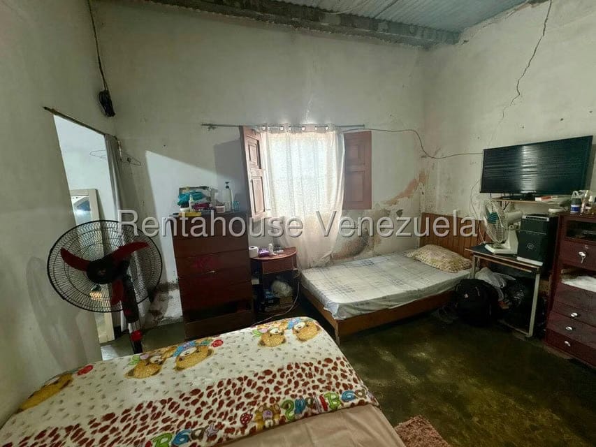 Casa (1 Nivel) en Venta en Centro, Lara - 26