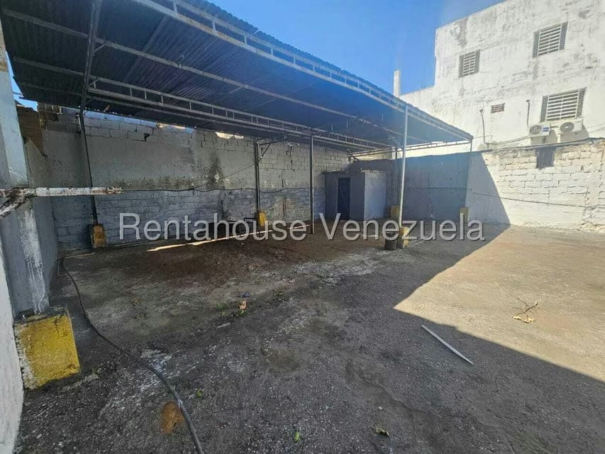 Terreno (Comercial) en Venta en Centro, Falcon - 3