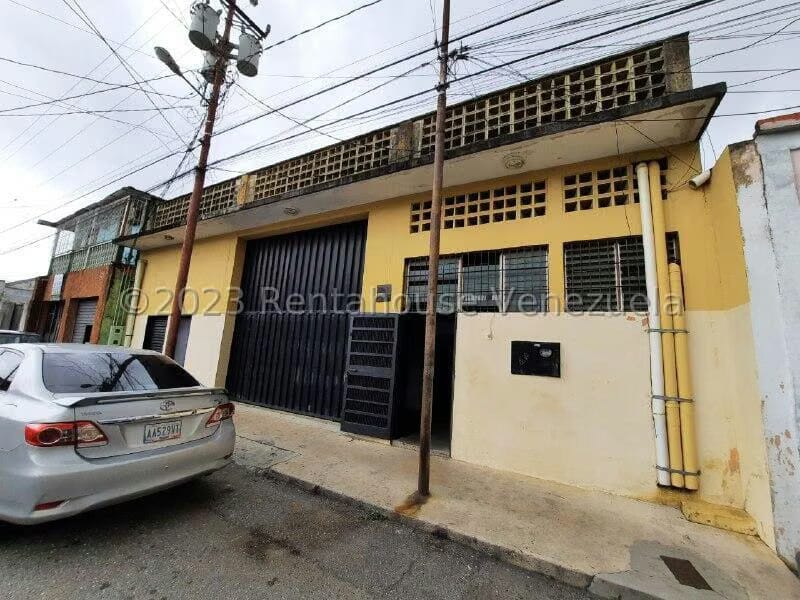 Comercial (Galpon - Deposito) en Venta en Centro, Lara - 38