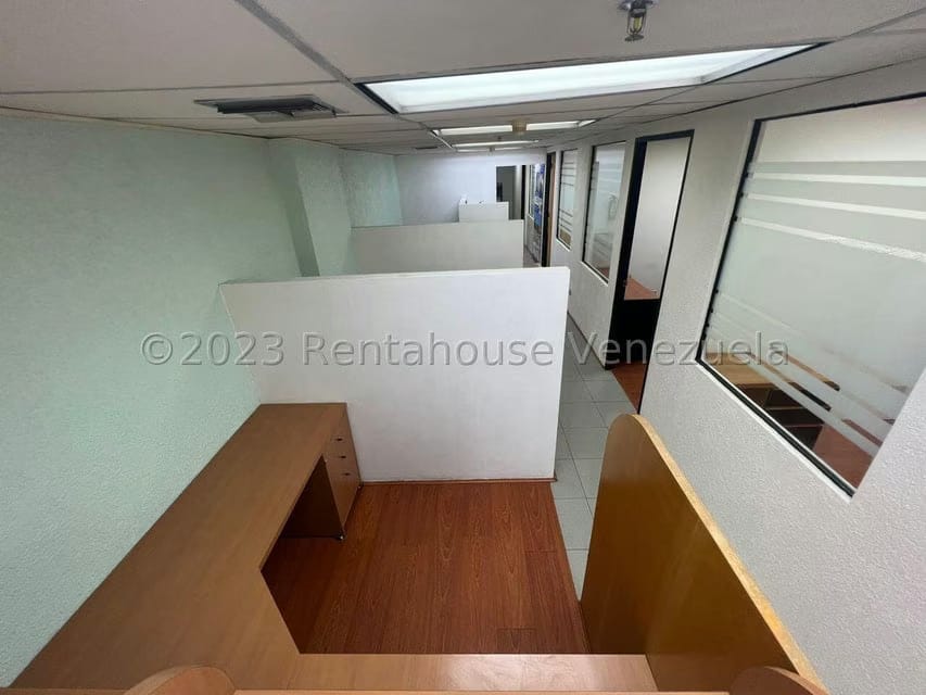 Comercial (Oficina) en Venta en Santa Eduvigis, Distrito Metropolitano - 16