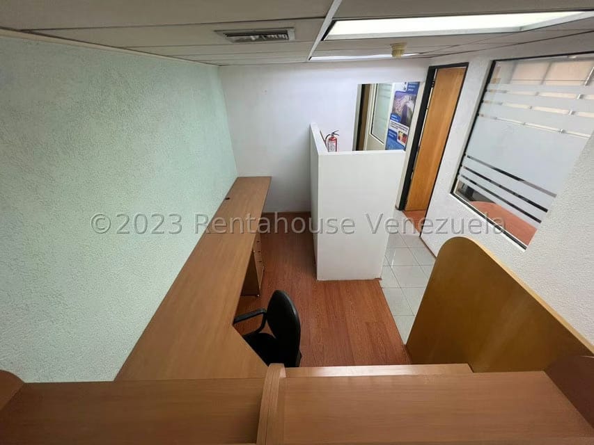 Comercial (Oficina) en Venta en Santa Eduvigis, Distrito Metropolitano - 21