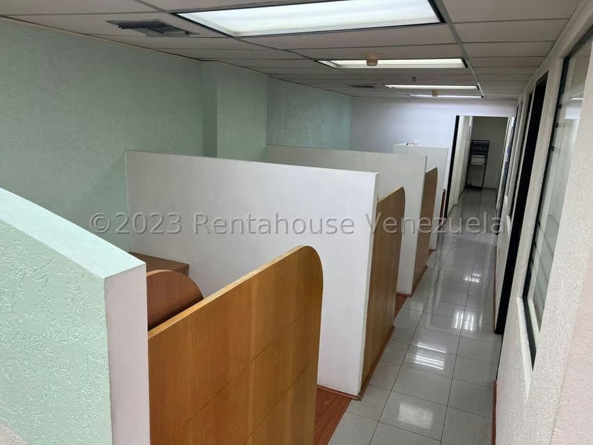 Comercial (Oficina) en Venta en Santa Eduvigis, Distrito Metropolitano - 22