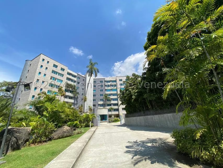 Apartamento (1 Nivel) en Venta en Los Chorros, Distrito Metropolitano - 2