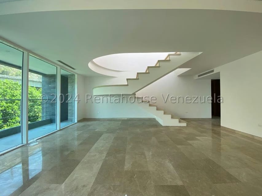 Apartamento (1 Nivel) en Venta en Los Chorros, Distrito Metropolitano - 13