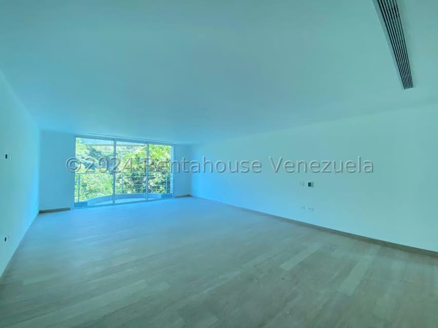 Apartamento (1 Nivel) en Venta en Los Chorros, Distrito Metropolitano - 28